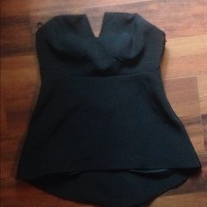 Express open/cutout back Stapless Blouse size 0